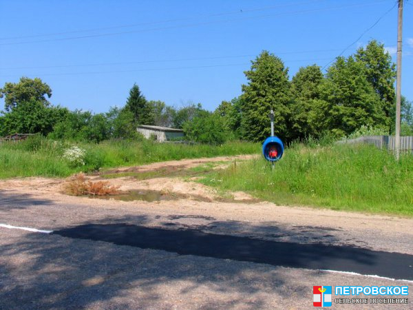 Тарасово - телефонная будка